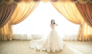 Luxurious fabrics in wedding dresses
